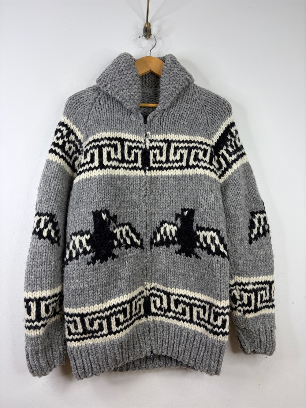 Handmade Sweater Men Medium Gray Black Cowichan Firebird Wool Zip Up Cardigan